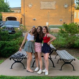 Meet your Posher, Bella